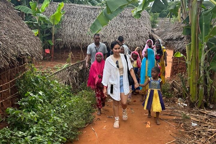 Zanzibar Cultural & Village Tour photo 6